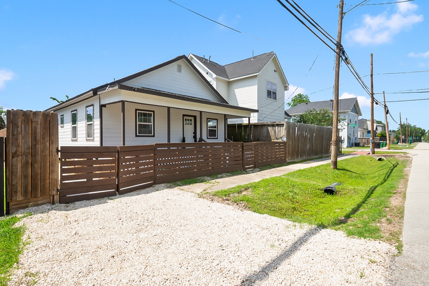 Luxury 3BR Home — photo 5