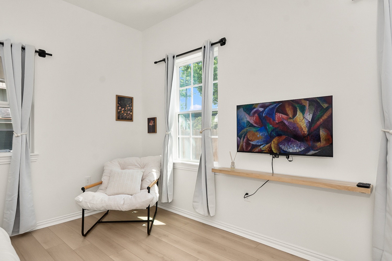 Luxury 3BR Home — photo 45