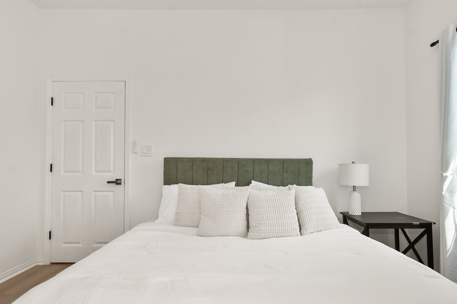 Luxury 3BR Home — photo 48