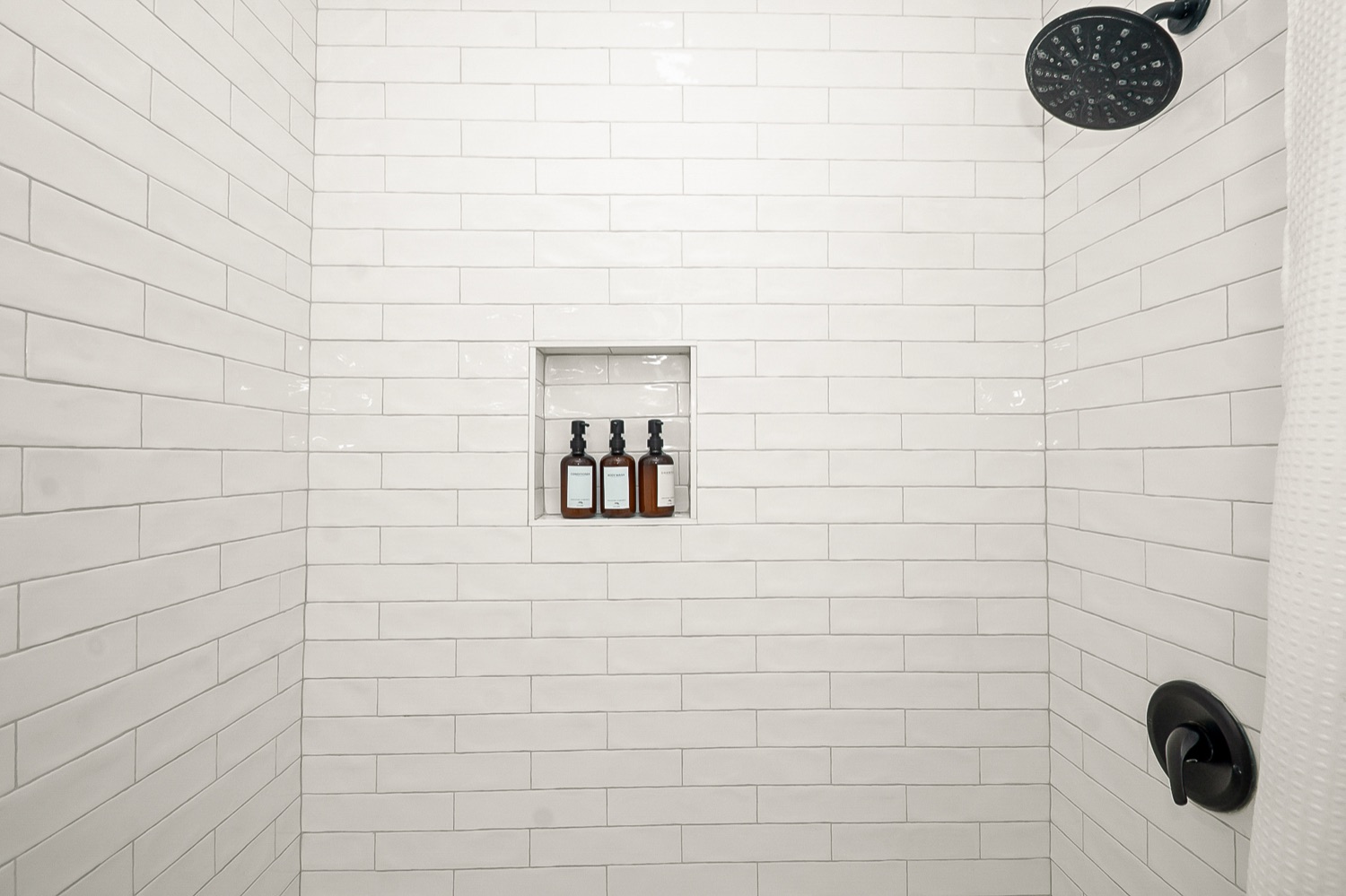 Premium EaDo Apartment — photo 13