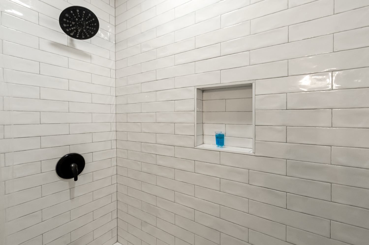 Modern EaDo Apartment Near Downtown — photo 21