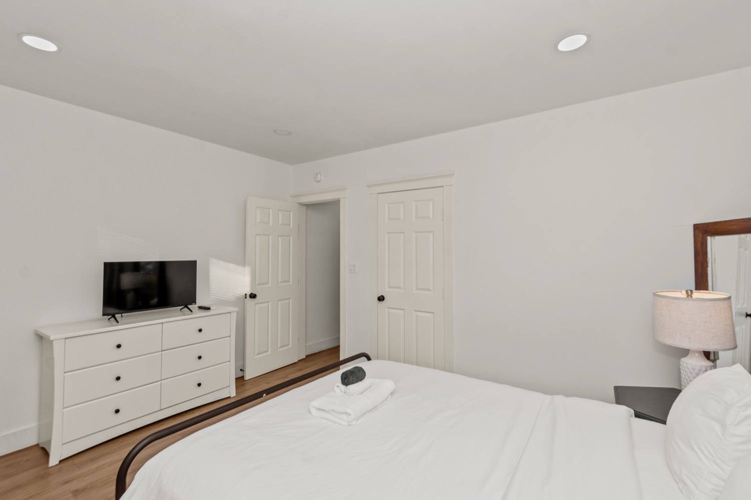 Modern EaDo Apartment Near Downtown — photo 29