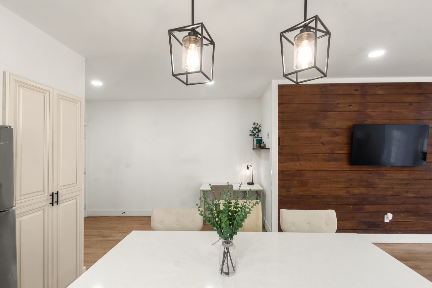 EaDo Apt — photo 14